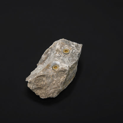 Dual-Sided Textured Pinch