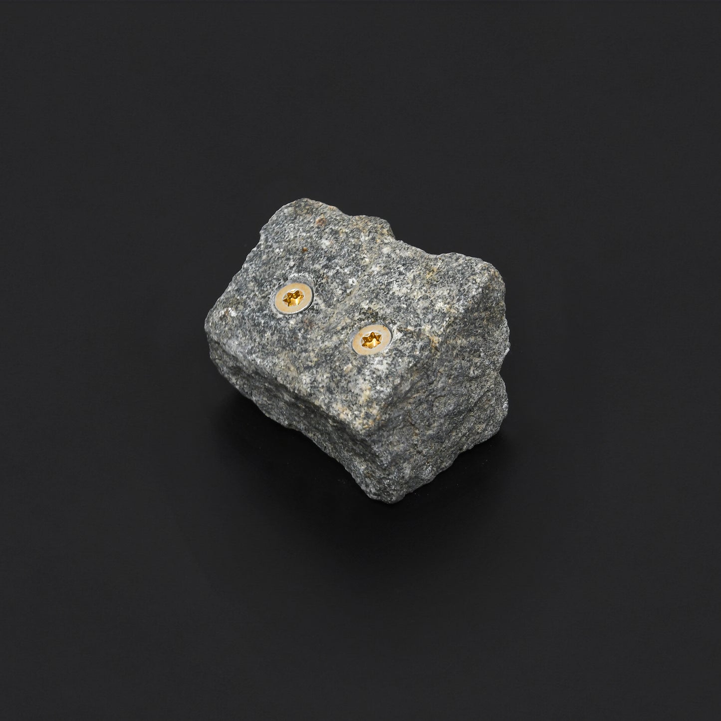 Chunky Small Hold