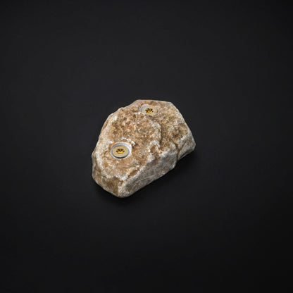 Small Orange Hold