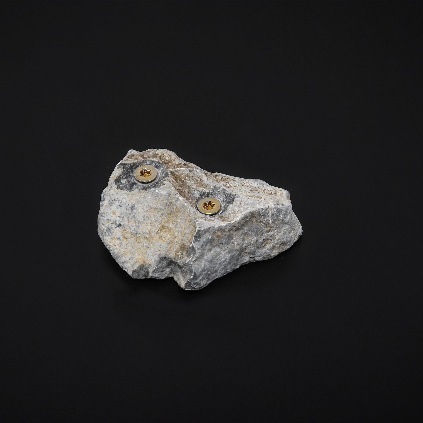 Small Textured Hold