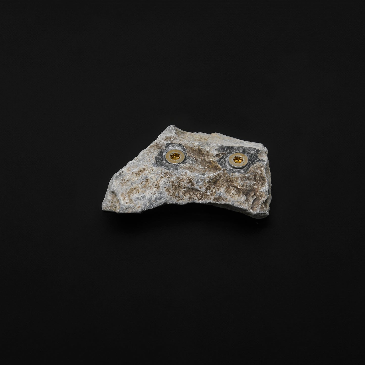 Small Textured Hold